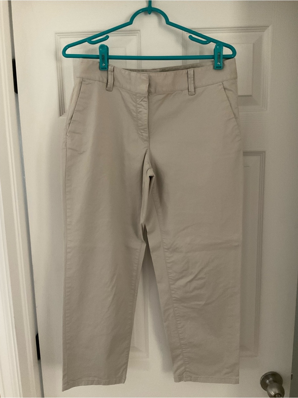 Ann Taylor Classic Soft Twill Beige Cropped Pants Size Small